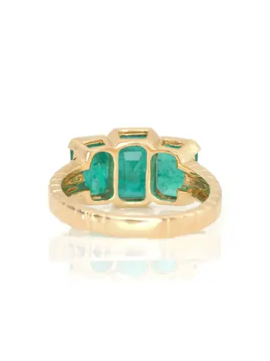 YI COLLECTION Emerald Tonal Rhythm Ring | Thumbnail 3 YI COLLECTION Emerald Tonal Rhythm Ring | Thumbnail 3