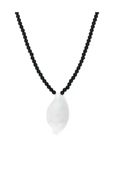 Lovers and Friends Hayden Shell Necklace | Thumbnail 2 Lovers and Friends Hayden Shell Necklace | Thumbnail 2