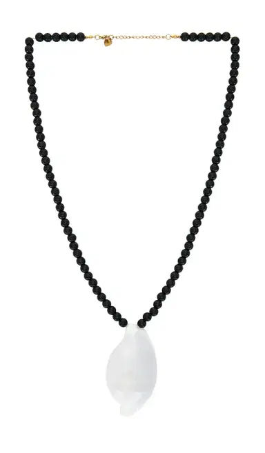 Lovers and Friends Hayden Shell Necklace | Thumbnail 1 Lovers and Friends Hayden Shell Necklace | Thumbnail 1