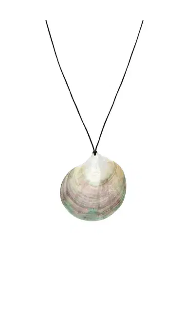 Lovers and Friends Avery Shell Necklace | Thumbnail 2 Lovers and Friends Avery Shell Necklace | Thumbnail 2