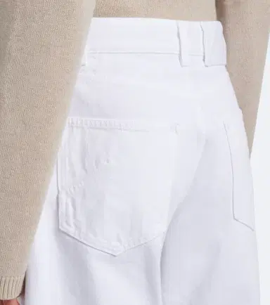 Alaïa Alaïa Barrel-leg jeans | Thumbnail 6 Alaïa Alaïa Barrel-leg jeans | Thumbnail 6