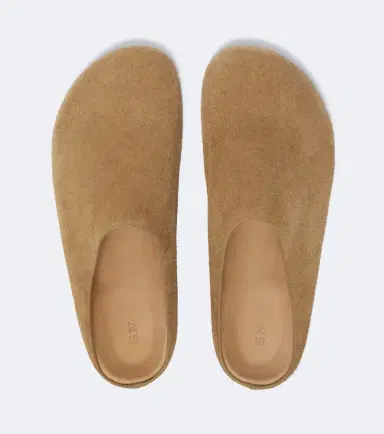Studio Nicholson Wearing suede mules | Thumbnail 5 Studio Nicholson Wearing suede mules | Thumbnail 5