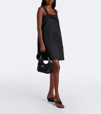 Prada Re-Edition Re-Nylon shoulder bag | Thumbnail 5 Prada Re-Edition Re-Nylon shoulder bag | Thumbnail 5
