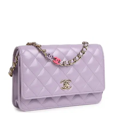 Chanel Chanel Wallet On Chain WOC Light Purple Shiny Lambskin Light Gold Hardware | Thumbnail 2 Chanel Chanel Wallet On Chain WOC Light Purple Shiny Lambskin Light Gold Hardware | Thumbnail 2