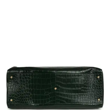 Chanel Chanel XXL "It Girl" Shopping Tote Dark Green Croc Embossed Calfskin Gold Hardware | Thumbnail 7 Chanel Chanel XXL "It Girl" Shopping Tote Dark Green Croc Embossed Calfskin Gold Hardware | Thumbnail 7