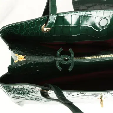 Chanel Chanel XXL "It Girl" Shopping Tote Dark Green Croc Embossed Calfskin Gold Hardware | Thumbnail 9 Chanel Chanel XXL "It Girl" Shopping Tote Dark Green Croc Embossed Calfskin Gold Hardware | Thumbnail 9
