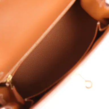 HERMÈS Hermes Kelly Sellier 25 Gold Madame Gold Hardware | Thumbnail 9 HERMÈS Hermes Kelly Sellier 25 Gold Madame Gold Hardware | Thumbnail 9