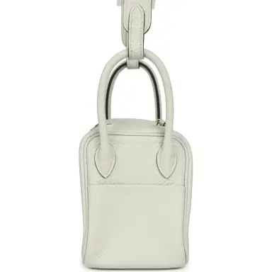 HERMÈS Hermes Mini Lindy II Gris Platine Clemence Gold Hardware | Thumbnail 3 HERMÈS Hermes Mini Lindy II Gris Platine Clemence Gold Hardware | Thumbnail 3