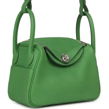 HERMÈS Hermes Mini Lindy II Vert Yucca Clemence Palladium Hardware | Thumbnail 2 HERMÈS Hermes Mini Lindy II Vert Yucca Clemence Palladium Hardware | Thumbnail 2