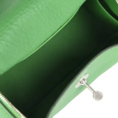 HERMÈS Hermes Mini Lindy II Vert Yucca Clemence Palladium Hardware | Thumbnail 9 HERMÈS Hermes Mini Lindy II Vert Yucca Clemence Palladium Hardware | Thumbnail 9