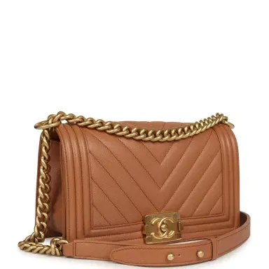 Chanel Pre-owned Chanel Medium Chevron Boy Bag Brown Caviar Antique Gold Hardware | Thumbnail 2 Chanel Pre-owned Chanel Medium Chevron Boy Bag Brown Caviar Antique Gold Hardware | Thumbnail 2