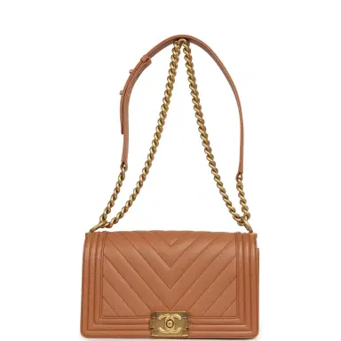Chanel Pre-owned Chanel Medium Chevron Boy Bag Brown Caviar Antique Gold Hardware | Thumbnail 7 Chanel Pre-owned Chanel Medium Chevron Boy Bag Brown Caviar Antique Gold Hardware | Thumbnail 7