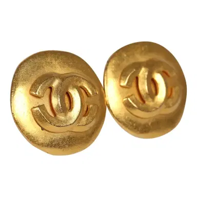 Chanel Vintage Chanel Small Round Hammered CC Earrings Gold Plated Hardware | Thumbnail 2 Chanel Vintage Chanel Small Round Hammered CC Earrings Gold Plated Hardware | Thumbnail 2