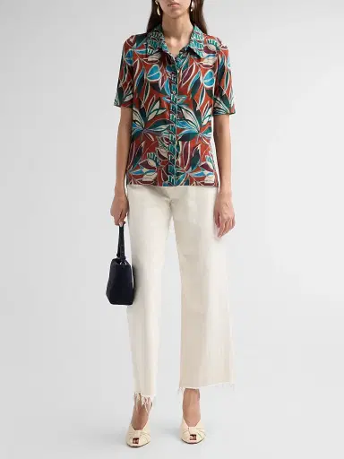 Johnny Was Women's The Janie Favorite Fitted Shirt - Casmalia | Thumbnail 2 Johnny Was Women's The Janie Favorite Fitted Shirt - Casmalia | Thumbnail 2