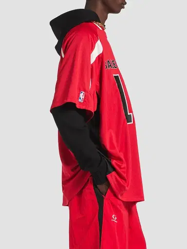 Balenciaga Men's x NBA Collaboration Oversized T-Shirt - Red | Thumbnail 4 Balenciaga Men's x NBA Collaboration Oversized T-Shirt - Red | Thumbnail 4