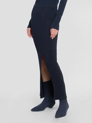 Issey Miyake Women's Rill Plissé Midi Skirt - Dark Navy - Size Small | Thumbnail 4 Issey Miyake Women's Rill Plissé Midi Skirt - Dark Navy - Size Small | Thumbnail 4