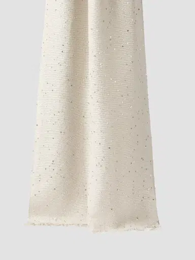 Brunello Cucinelli Women's Cashmere and Silk Diamond Yarn Scarf - Oyster | Thumbnail 2 Brunello Cucinelli Women's Cashmere and Silk Diamond Yarn Scarf - Oyster | Thumbnail 2