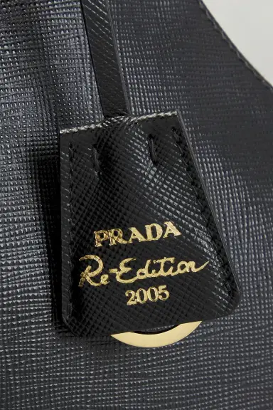 Prada Saffiano Re-Edition 2005 Shoulder Bag | Thumbnail 7 Prada Saffiano Re-Edition 2005 Shoulder Bag | Thumbnail 7