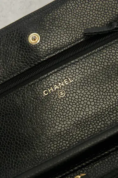 chanel Chanel Caviar Classic Wallet On Chain | Thumbnail 5 chanel Chanel Caviar Classic Wallet On Chain | Thumbnail 5