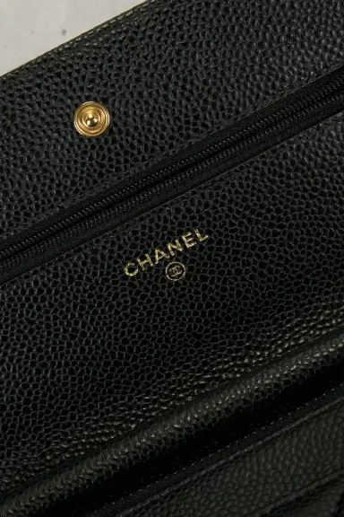chanel Chanel Caviar Classic Wallet On Chain | Thumbnail 5 chanel Chanel Caviar Classic Wallet On Chain | Thumbnail 5