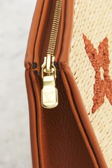 Louis Vuitton Monogram Giant Raffia Toiletry Pouch 26 | Thumbnail 8 Louis Vuitton Monogram Giant Raffia Toiletry Pouch 26 | Thumbnail 8
