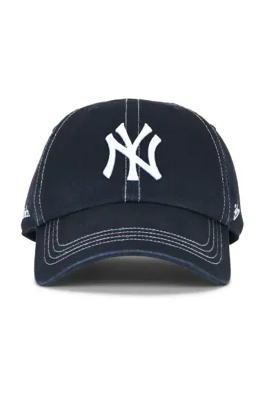Sporty & Rich x Yankees Contrast Hat | Thumbnail 1 Sporty & Rich x Yankees Contrast Hat | Thumbnail 1