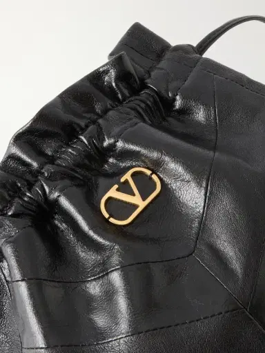 Valentino Garavani Buckette Logo-embellished Drawstring Leather Shoulder Bag | Thumbnail 5 Valentino Garavani Buckette Logo-embellished Drawstring Leather Shoulder Bag | Thumbnail 5