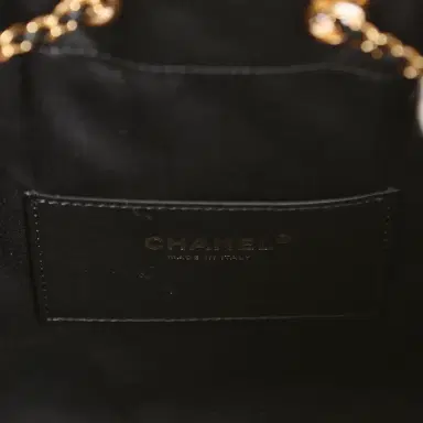 Chanel Chanel Small 25 Hobo Bag White, Black Tweed Gold Hardware | Thumbnail 8 Chanel Chanel Small 25 Hobo Bag White, Black Tweed Gold Hardware | Thumbnail 8