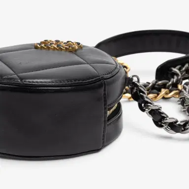 Chanel Chanel Black Large Quilted Lambskin 19 Round Chain Small Clutch Bag by The Solist | Thumbnail 8 Chanel Chanel Black Large Quilted Lambskin 19 Round Chain Small Clutch Bag by The Solist | Thumbnail 8