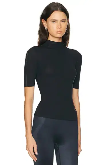 NikeSKIMS Weightless Short Sleeve Top | Thumbnail 2 NikeSKIMS Weightless Short Sleeve Top | Thumbnail 2