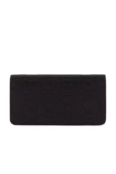 Valentino Garavani Vlogo Signature Wallet With Strap | Thumbnail 3 Valentino Garavani Vlogo Signature Wallet With Strap | Thumbnail 3