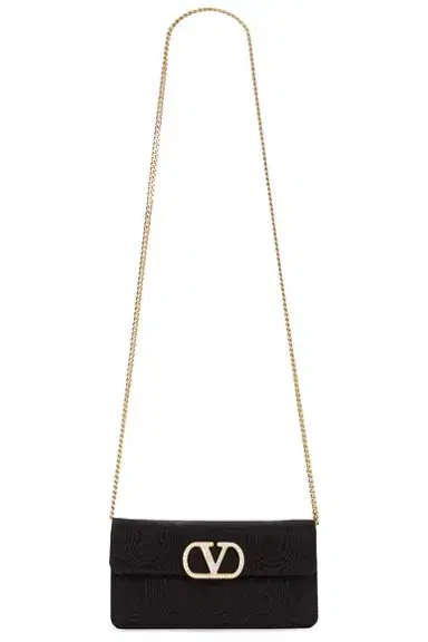 Valentino Garavani Vlogo Signature Wallet With Strap | Thumbnail 6 Valentino Garavani Vlogo Signature Wallet With Strap | Thumbnail 6