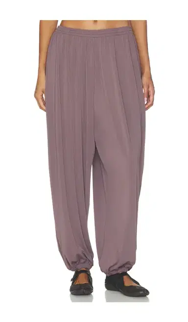 NikeSKIMS Stretch Knit Harem Pants | Thumbnail 1 NikeSKIMS Stretch Knit Harem Pants | Thumbnail 1