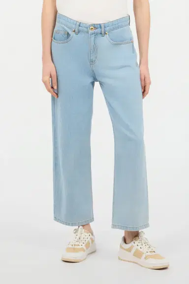 Roberto Cavalli Light Wash Culotte Jeans | Thumbnail 2 Roberto Cavalli Light Wash Culotte Jeans | Thumbnail 2