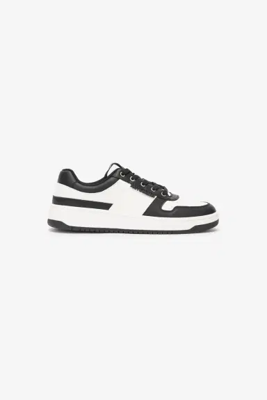 Roberto Cavalli Sneakers With Logo | Thumbnail 2 Roberto Cavalli Sneakers With Logo | Thumbnail 2