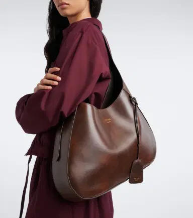 Prada Large leather shoulder bag | Thumbnail 5 Prada Large leather shoulder bag | Thumbnail 5
