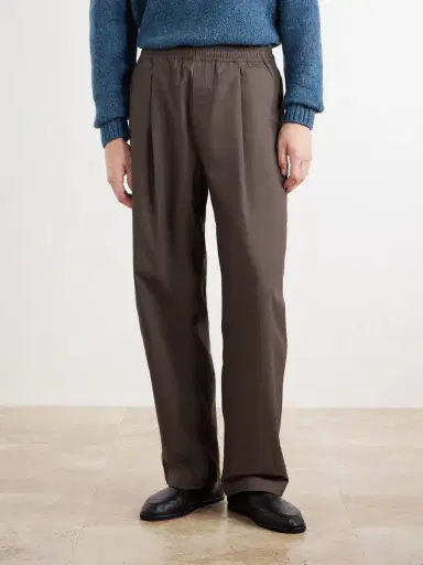 Folk Straight-Leg Pleated Cotton-Blend Ripstop Trousers - Men | Thumbnail 3 Folk Straight-Leg Pleated Cotton-Blend Ripstop Trousers - Men | Thumbnail 3