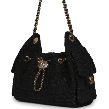 Chanel Chanel Mini 25 Hobo Bag Black Tweed Bouclé Gold Hardware | Thumbnail 5 Chanel Chanel Mini 25 Hobo Bag Black Tweed Bouclé Gold Hardware | Thumbnail 5