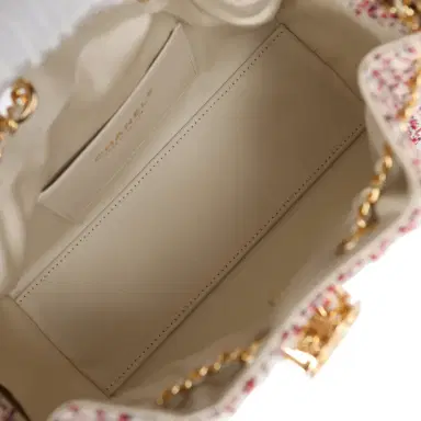 Chanel Chanel Mini 25 Hobo Bag Light Beige, Red, White Blue Tweed Boucle Gold Hardware | Thumbnail 9 Chanel Chanel Mini 25 Hobo Bag Light Beige, Red, White Blue Tweed Boucle Gold Hardware | Thumbnail 9