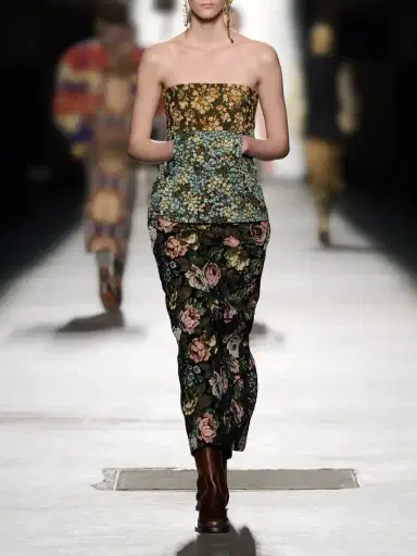 Dries Van Noten Leather Knee Boots | Thumbnail 6 Dries Van Noten Leather Knee Boots | Thumbnail 6