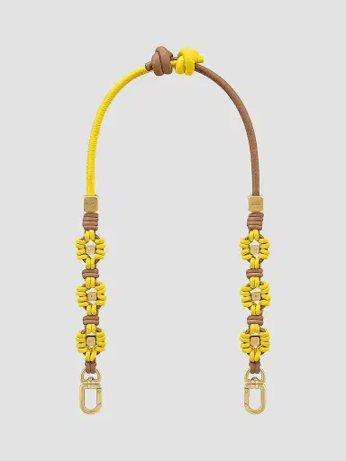 Maison de Sabre Women's Bloom Edition Twist Handle - Daisy Sandstone | Thumbnail 5 Maison de Sabre Women's Bloom Edition Twist Handle - Daisy Sandstone | Thumbnail 5