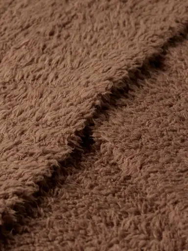 Barefoot Dreams Cozy Chic Throw - Chestnut | Thumbnail 2 Barefoot Dreams Cozy Chic Throw - Chestnut | Thumbnail 2