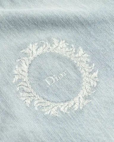 Dior Dior Médaillon Short-Sleeved Shirt | Thumbnail 6 Dior Dior Médaillon Short-Sleeved Shirt | Thumbnail 6