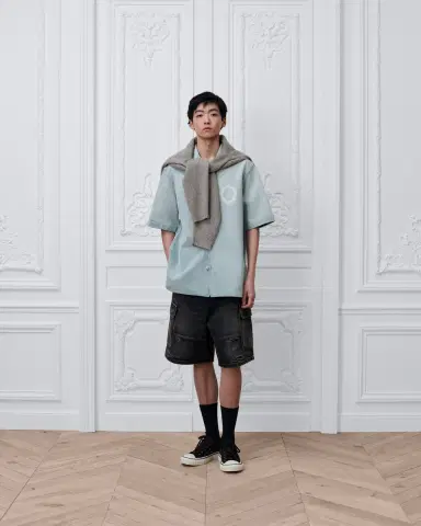 Dior Dior Médaillon Short-Sleeved Shirt | Thumbnail 8 Dior Dior Médaillon Short-Sleeved Shirt | Thumbnail 8