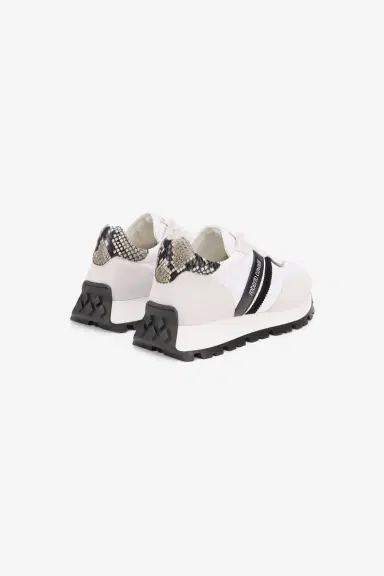 Roberto Cavalli White Sneakers With RC Logo | Thumbnail 3 Roberto Cavalli White Sneakers With RC Logo | Thumbnail 3