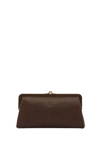 Il Bisonte Manuela Vegetable-Tanned Leather Clutch Bag | Thumbnail 1 Il Bisonte Manuela Vegetable-Tanned Leather Clutch Bag | Thumbnail 1