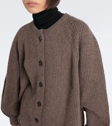 Nour Hammour Laurel oversized cashmere and wool cardigan | Thumbnail 5 Nour Hammour Laurel oversized cashmere and wool cardigan | Thumbnail 5