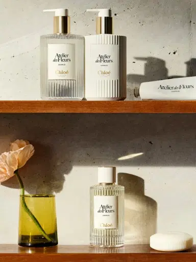 Chloé Atelier des Fleurs Santalum Perfumed Shower Gel | Thumbnail 5 Chloé Atelier des Fleurs Santalum Perfumed Shower Gel | Thumbnail 5