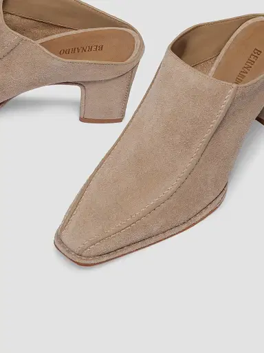 Bernardo Women's Brynn Heeled Mules - Sandstone | Thumbnail 5 Bernardo Women's Brynn Heeled Mules - Sandstone | Thumbnail 5