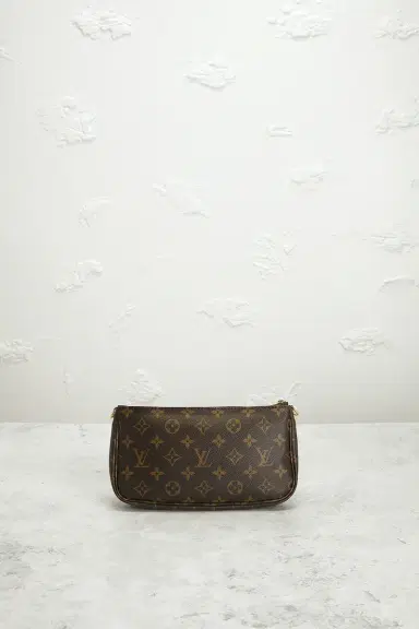FWRD Renew Louis Vuitton Monogram Multi Pochette Accessoires Shoulder Bag | Thumbnail 3 FWRD Renew Louis Vuitton Monogram Multi Pochette Accessoires Shoulder Bag | Thumbnail 3